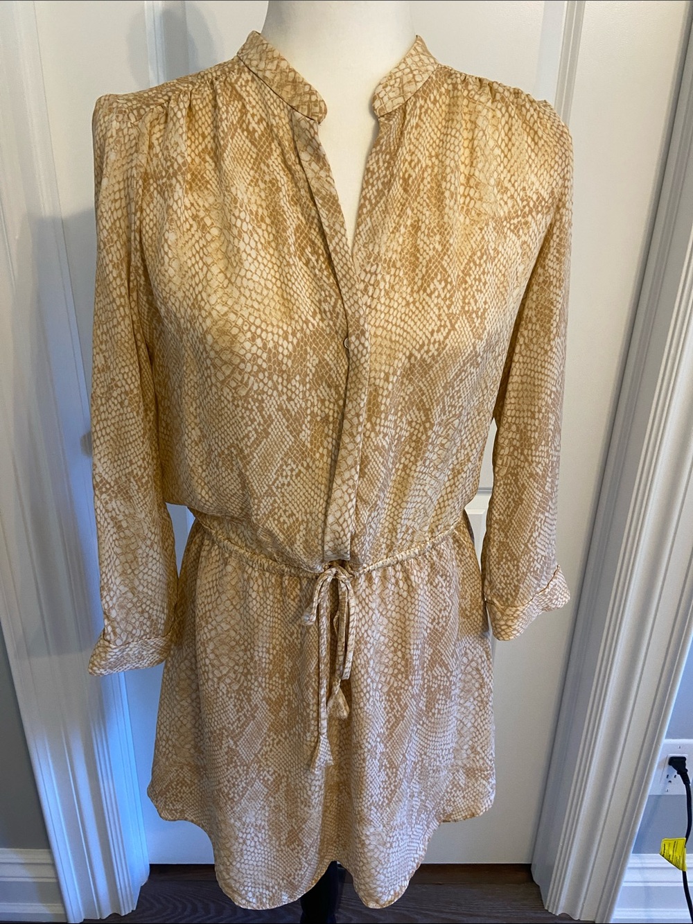 Aritzia Babaton Bennett Beige Snake-Print Midi Dress